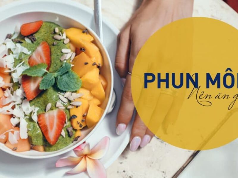 Phun môi nên ăn gì? Những thực phẩm giúp môi hồi phục nhanh